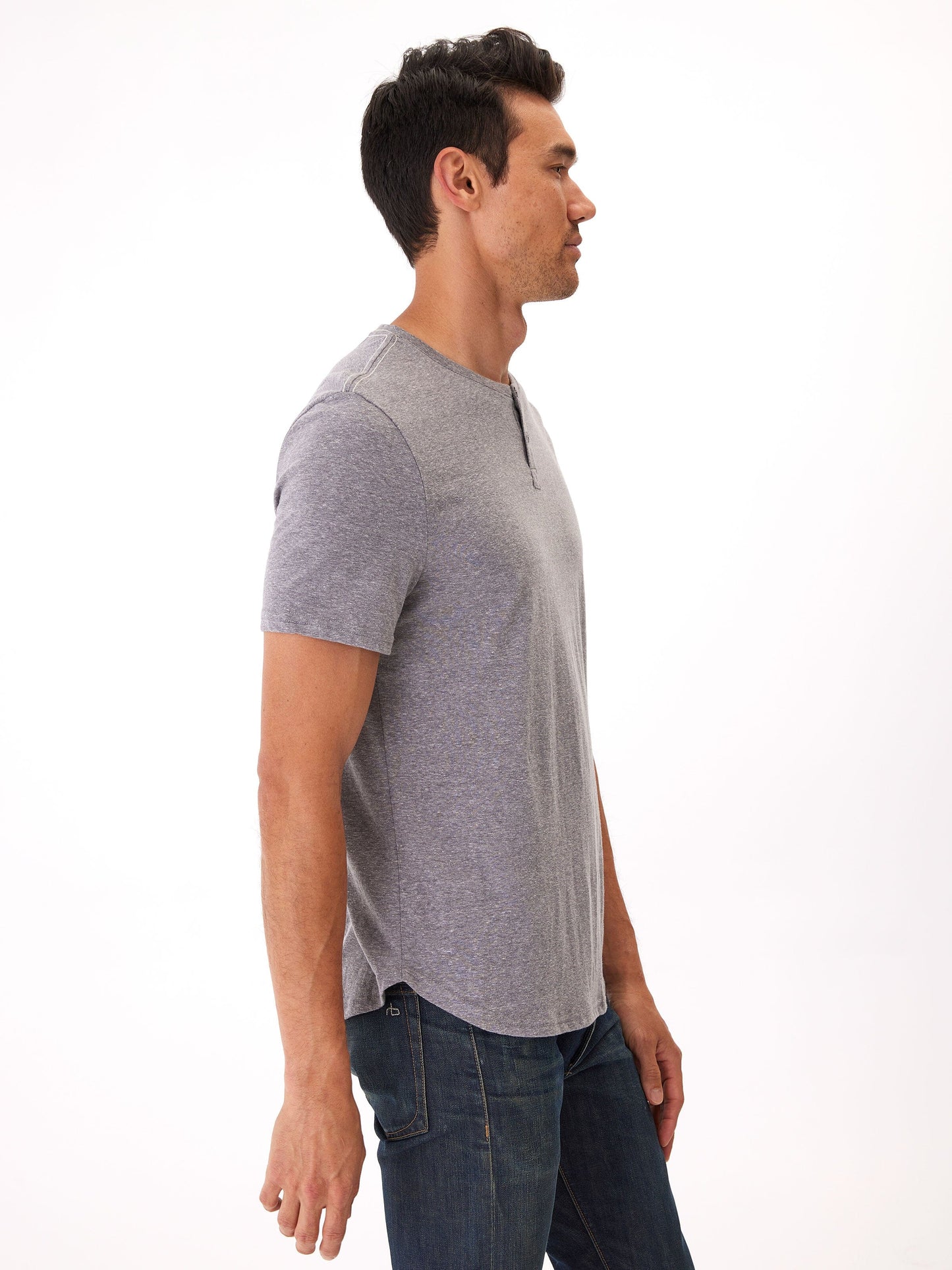 Camiseta Henley de triblend de manga corta Baseline