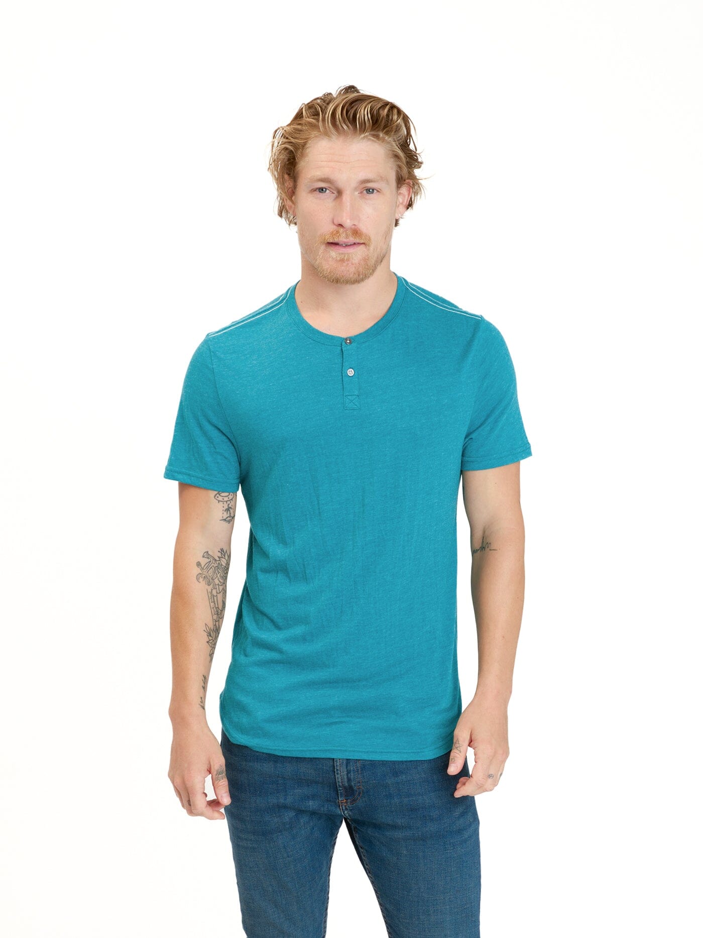 Camiseta Henley de triblend de manga corta Baseline