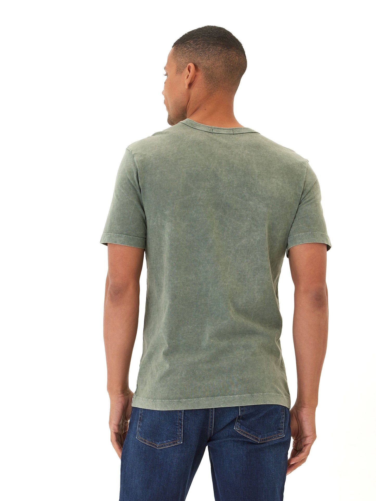 Camiseta de cuello redondo de jersey de algodón ecológico con lavado mineral Shawn