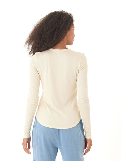 Camiseta de manga larga y cuello redondo Torri Feather Rib