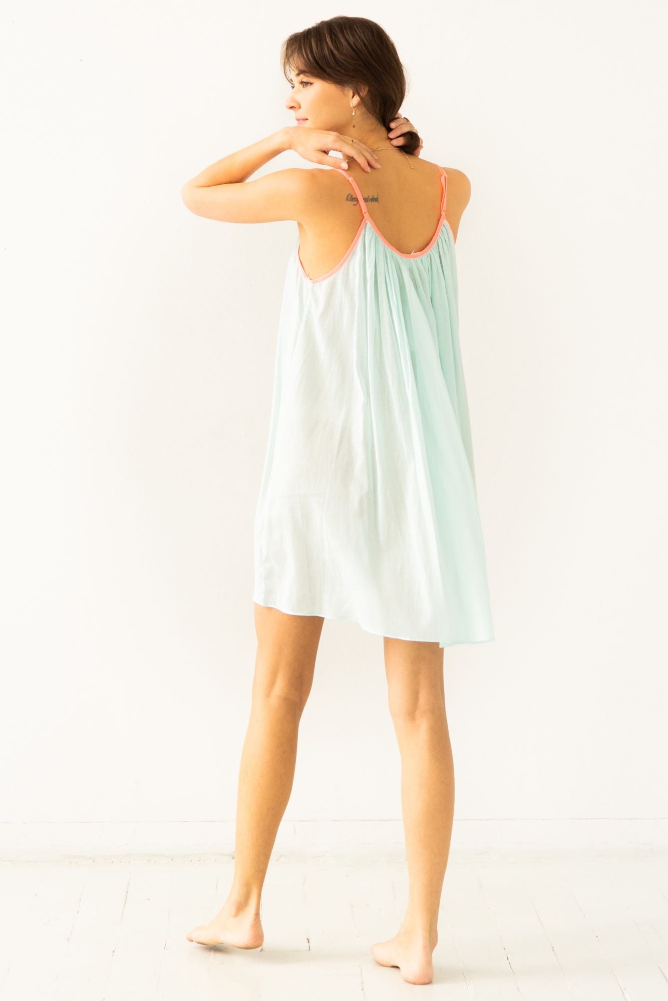 Vestido corto de algodón Marigold