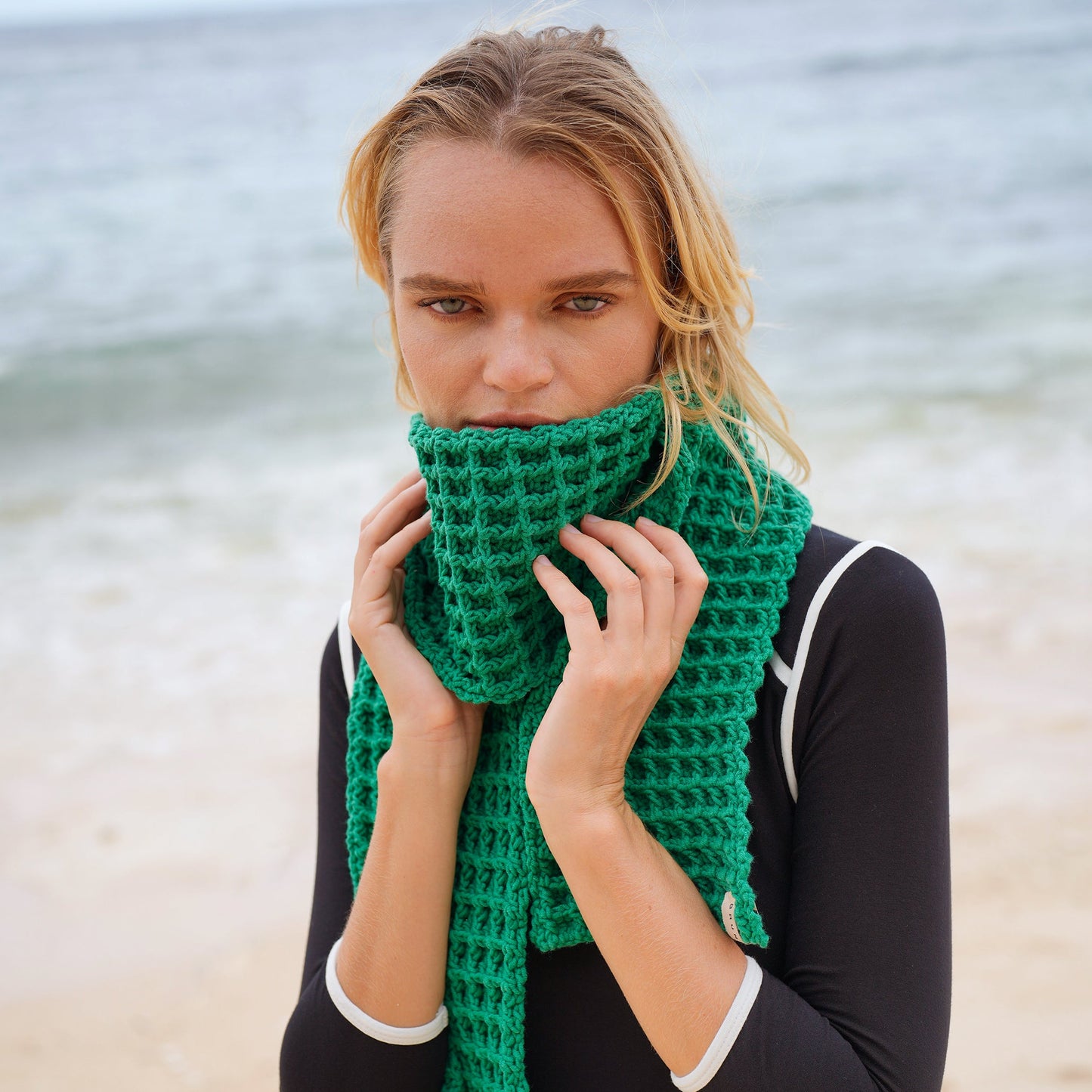 Bufanda de crochet WAFFLE en verde