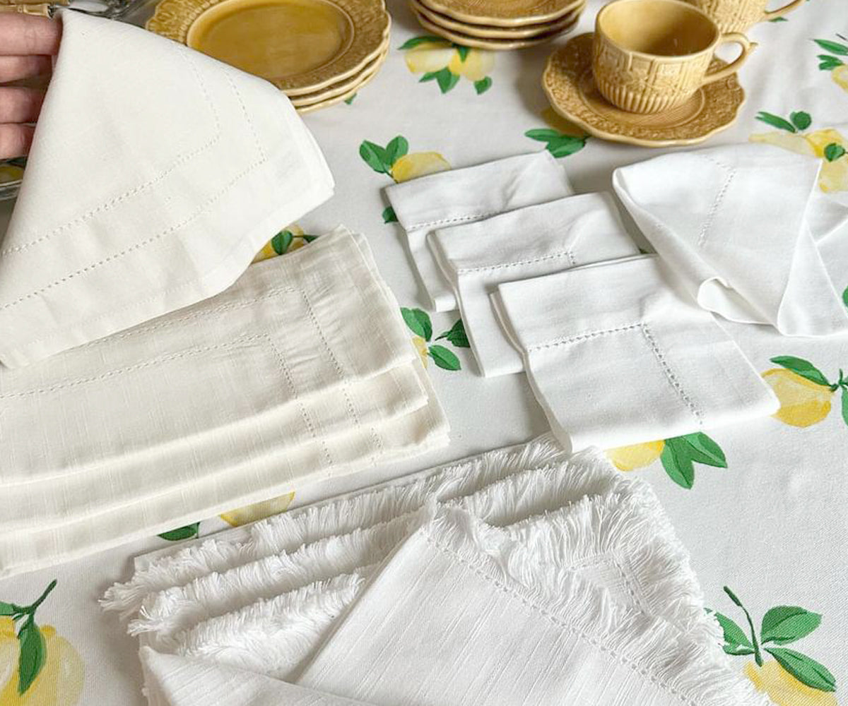 Servilletas blancas con dobladillo - 20 pulgadas