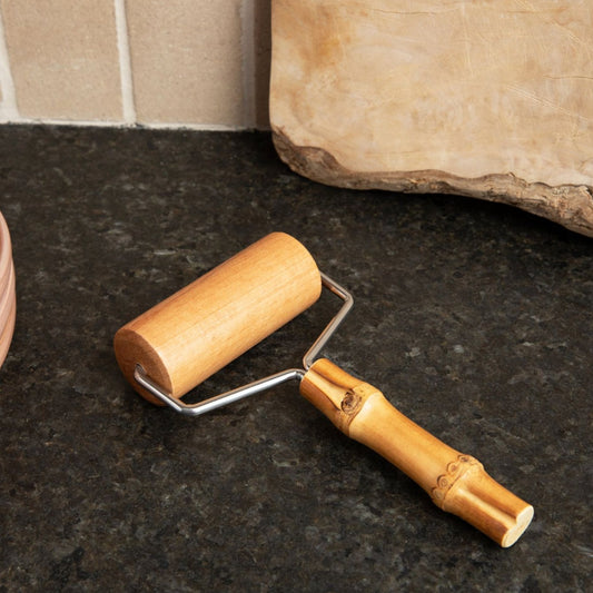 Bamboo Baking and Pizza Roller (Featured)