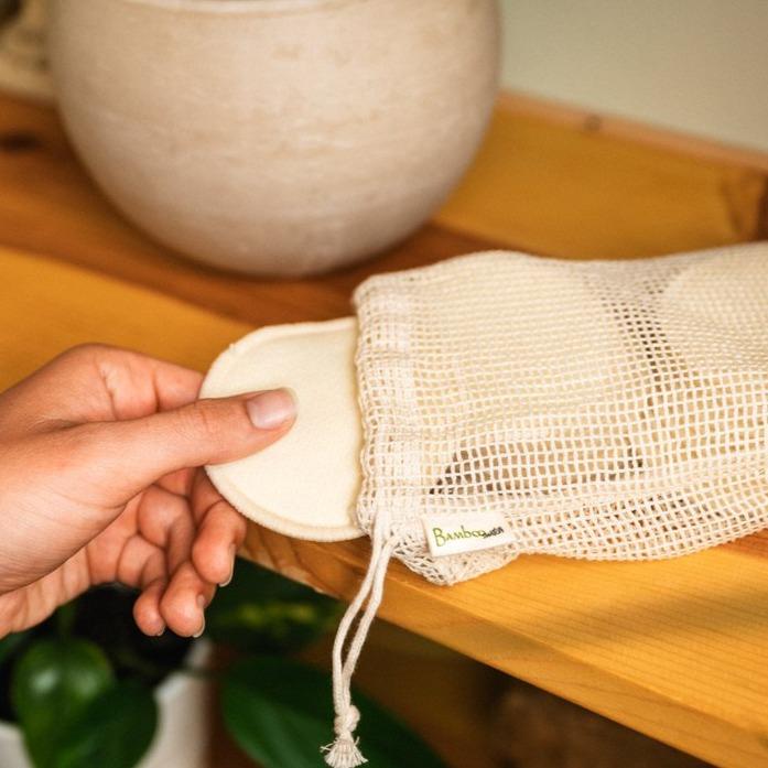 Porta discos faciales de bambú