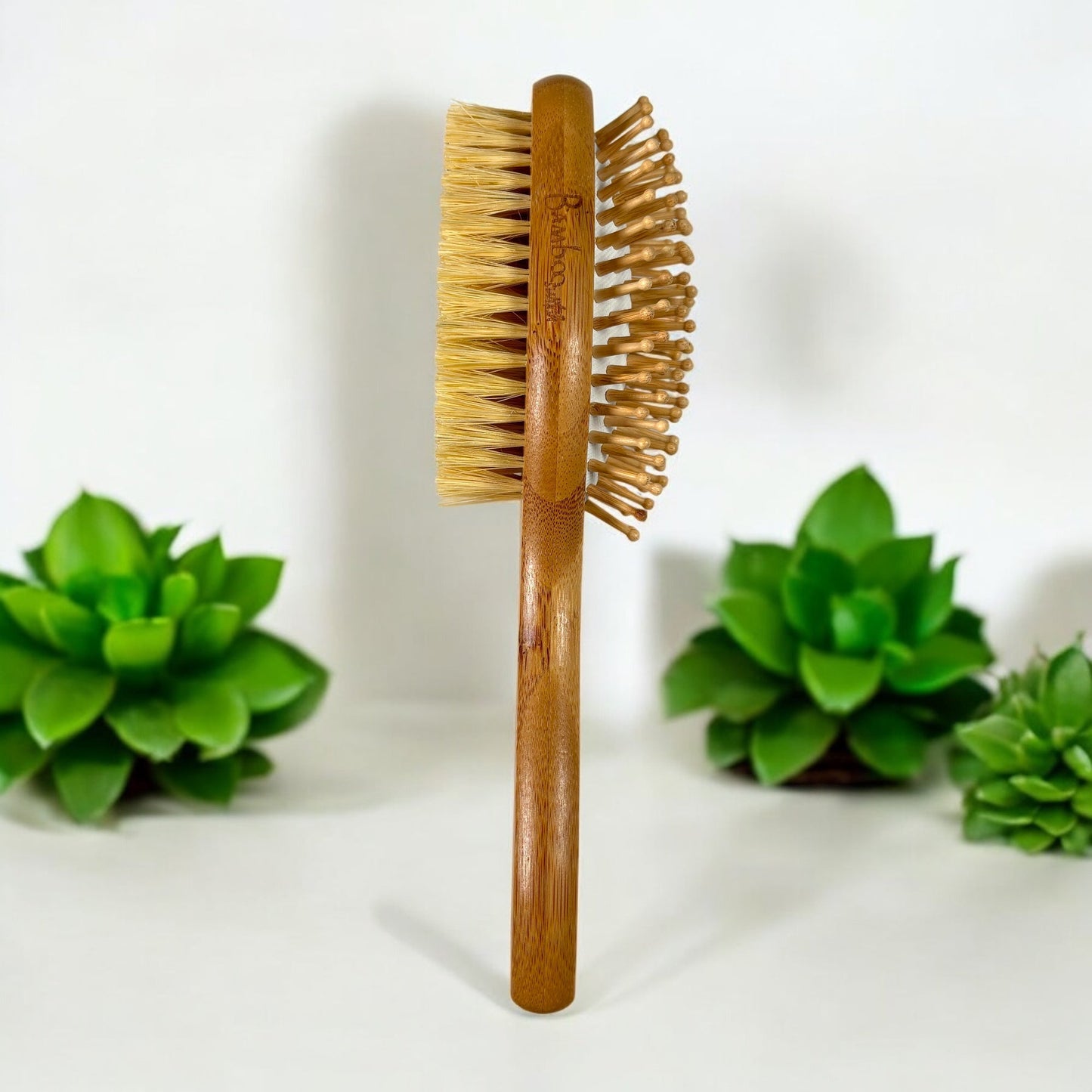 Cepillo de pelo de bambú de doble cara