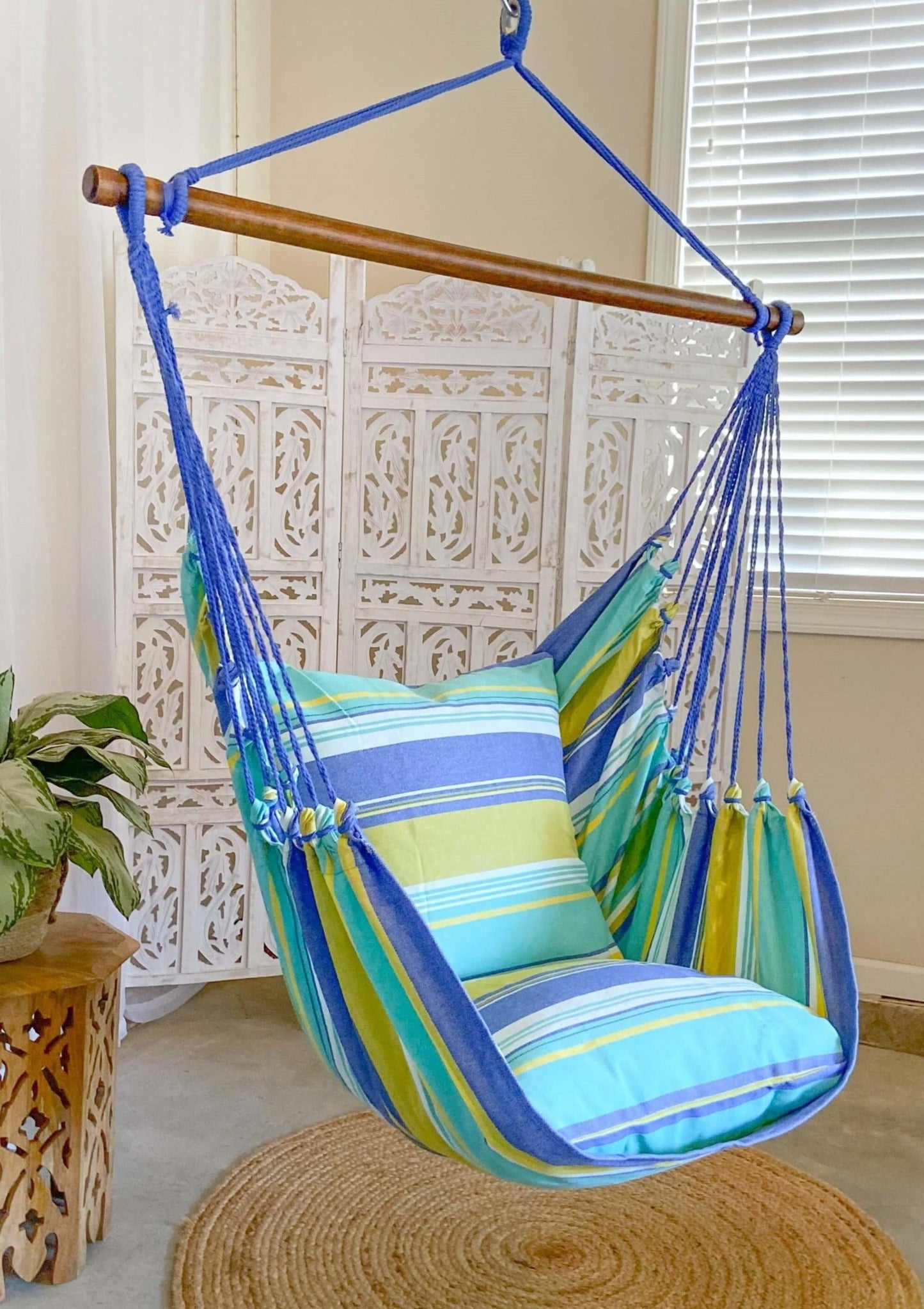 Columpio hamaca azul y verde de colores | OCÉANO