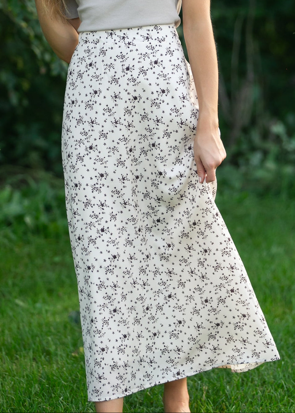 Falda midi floral Braylyn Brown - VENTA FINAL
