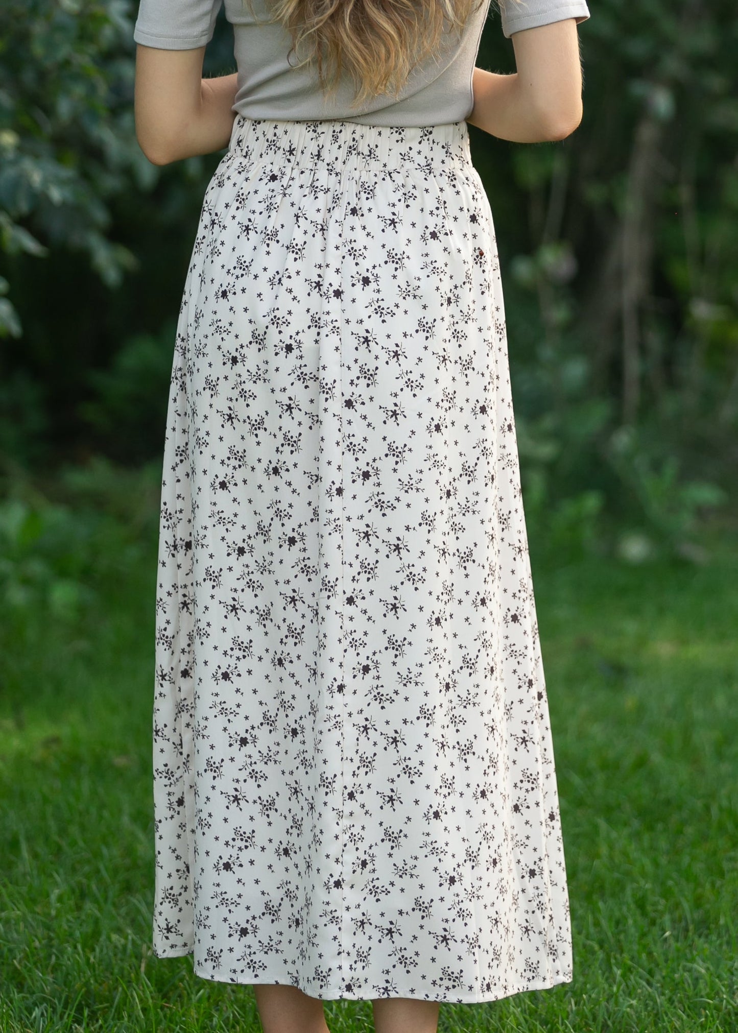 Falda midi floral Braylyn Brown - VENTA FINAL