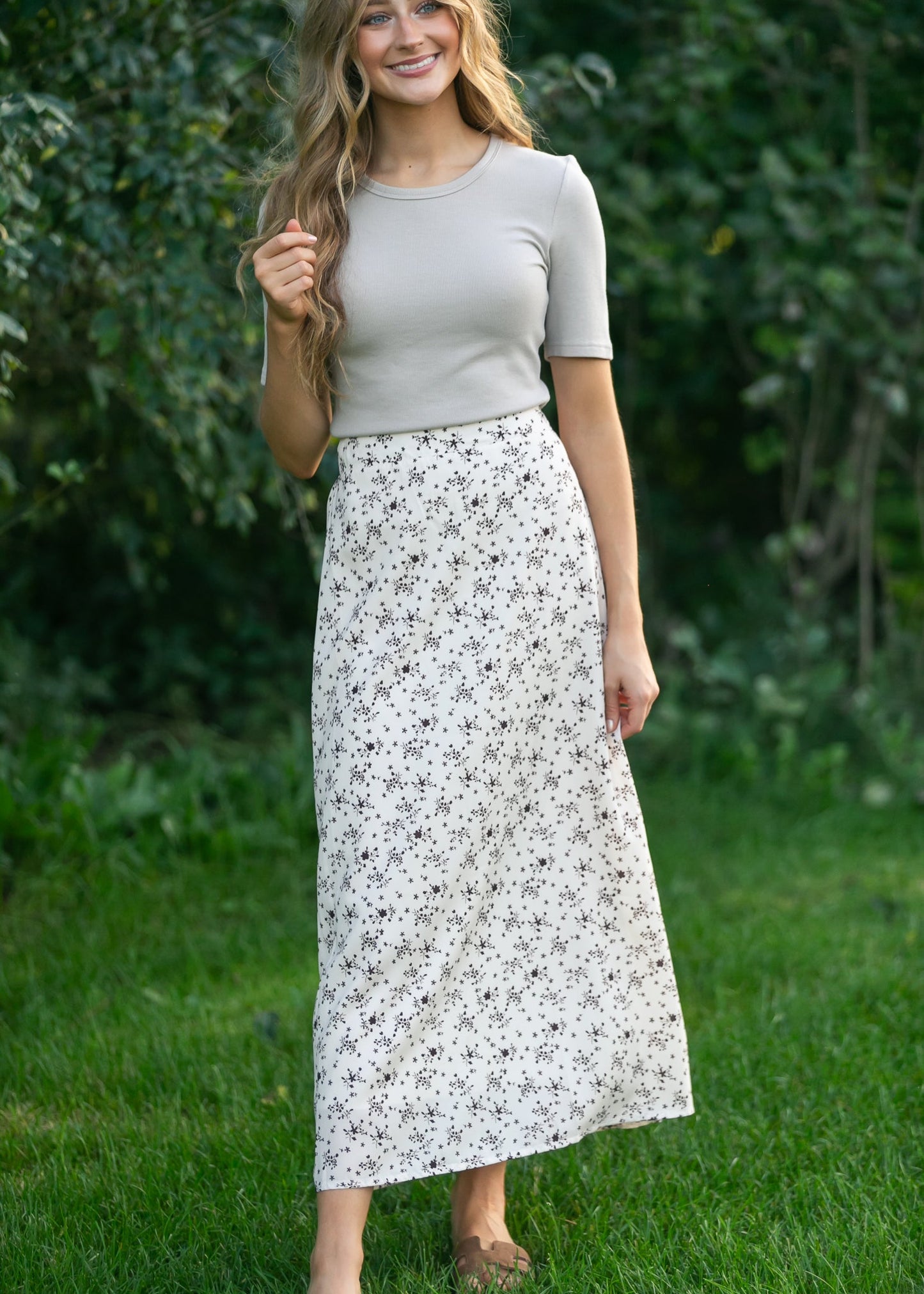 Falda midi floral Braylyn Brown - VENTA FINAL