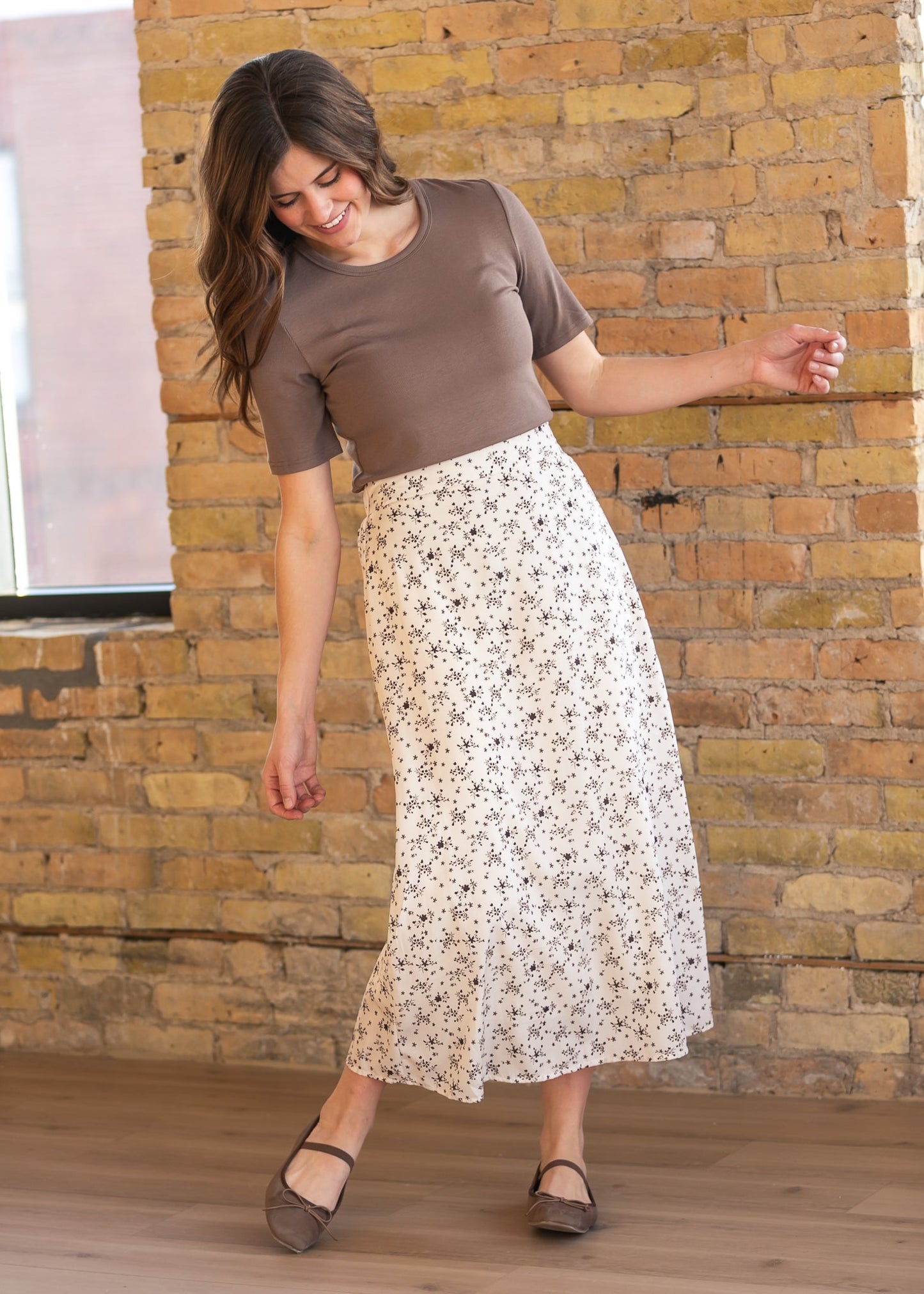 Falda midi floral Braylyn Brown - VENTA FINAL
