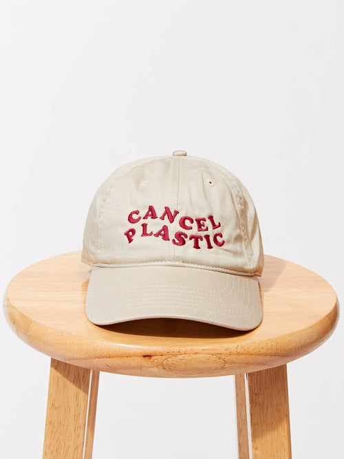 Caps
