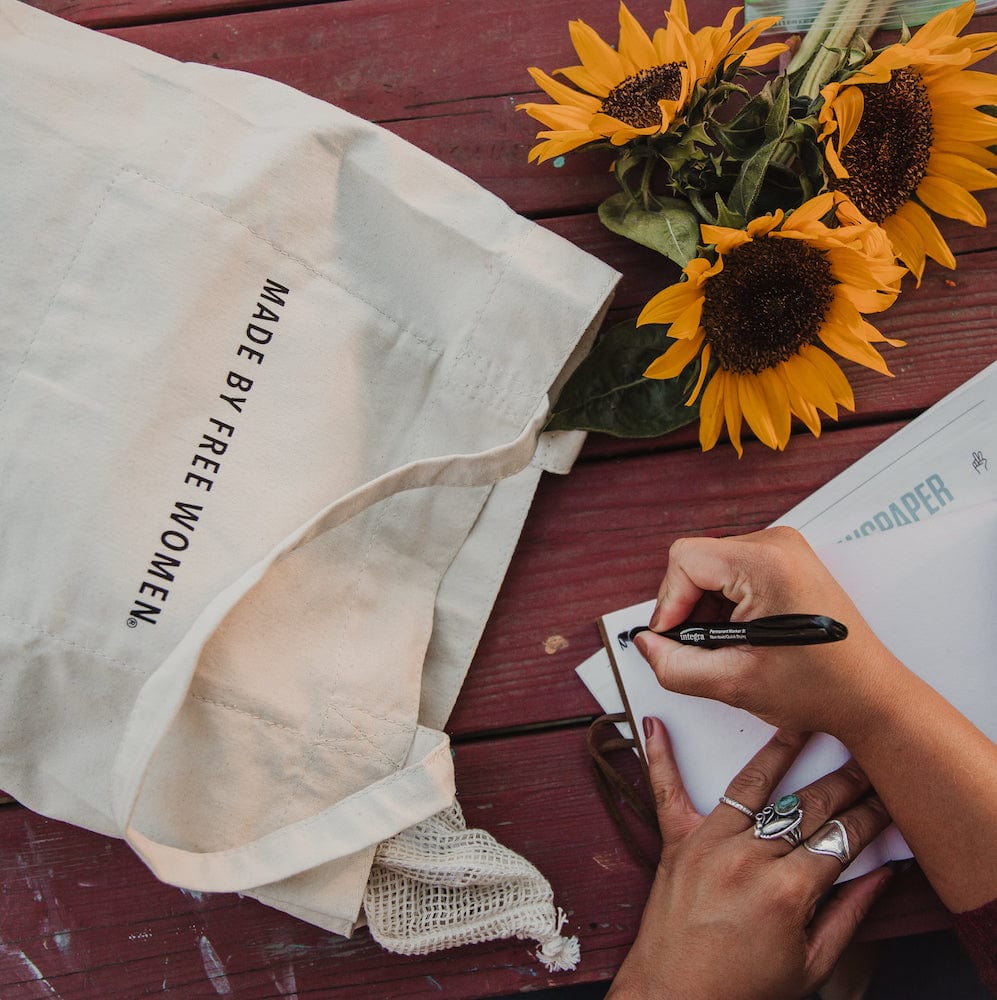 Bolso de mercado hecho por mujeres libres