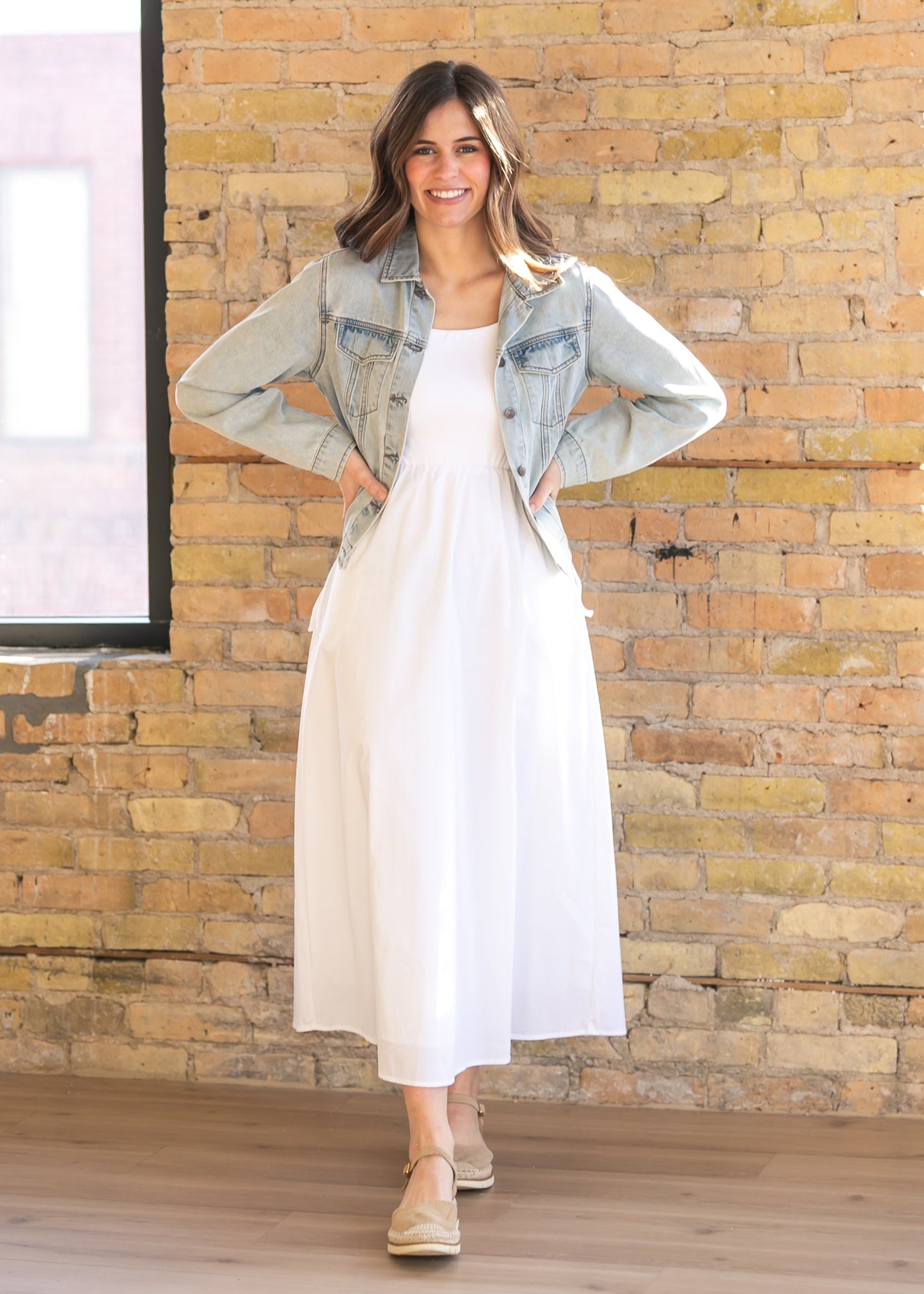 Vestido largo acampanado Eleanor White