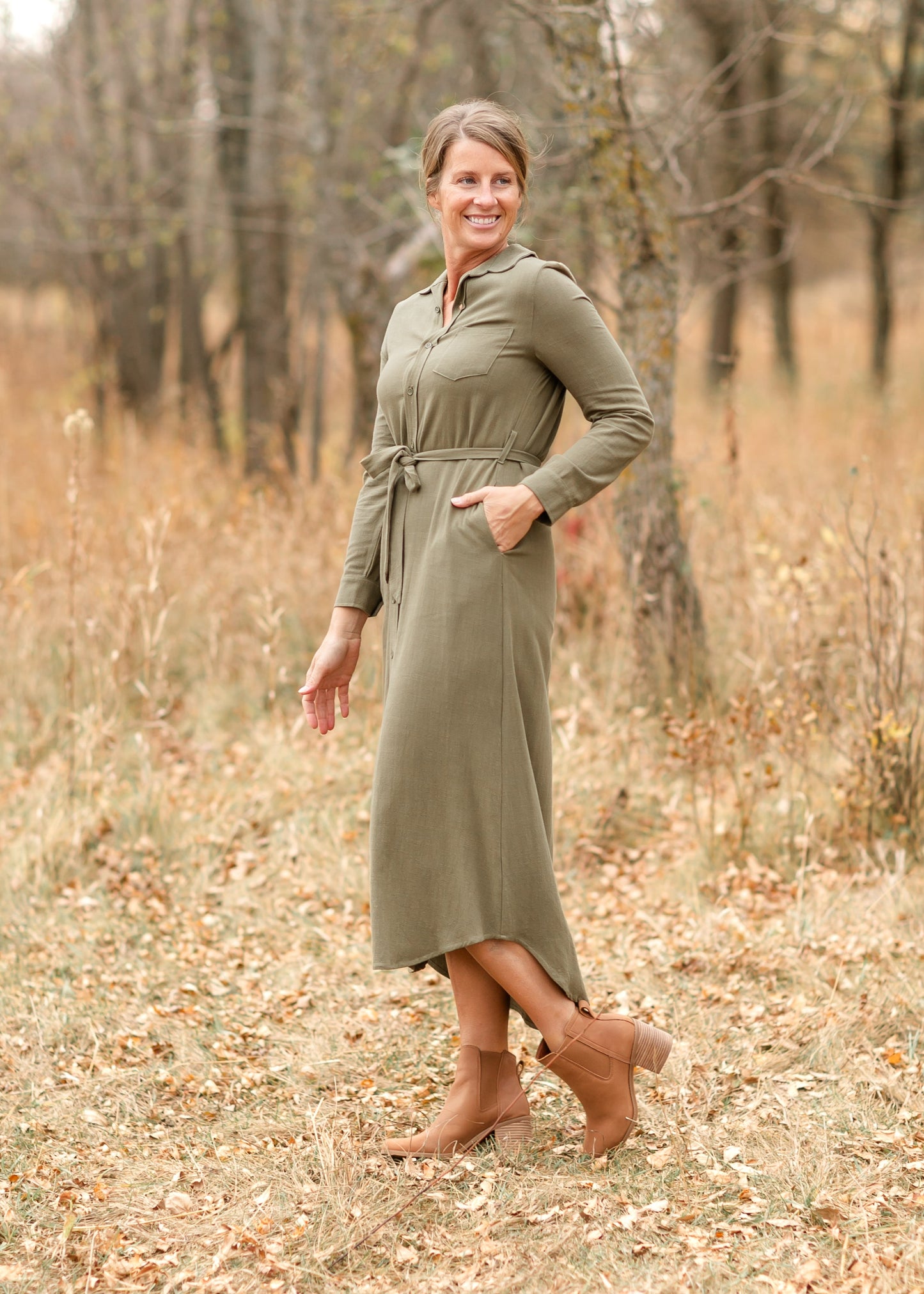 Vestido camisa de lino de manga larga Essential Olive - VENTA FINAL