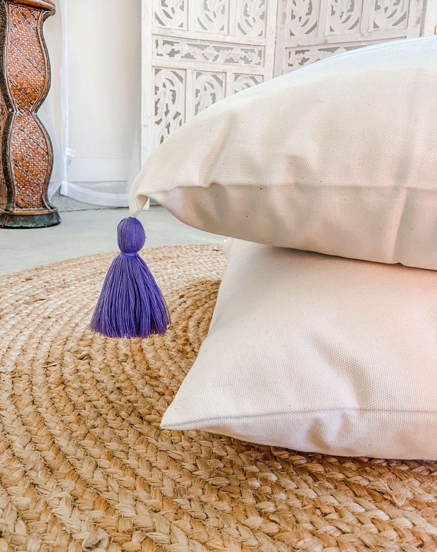 Silla hamaca colgante estilo boho morado con borlas | LILY