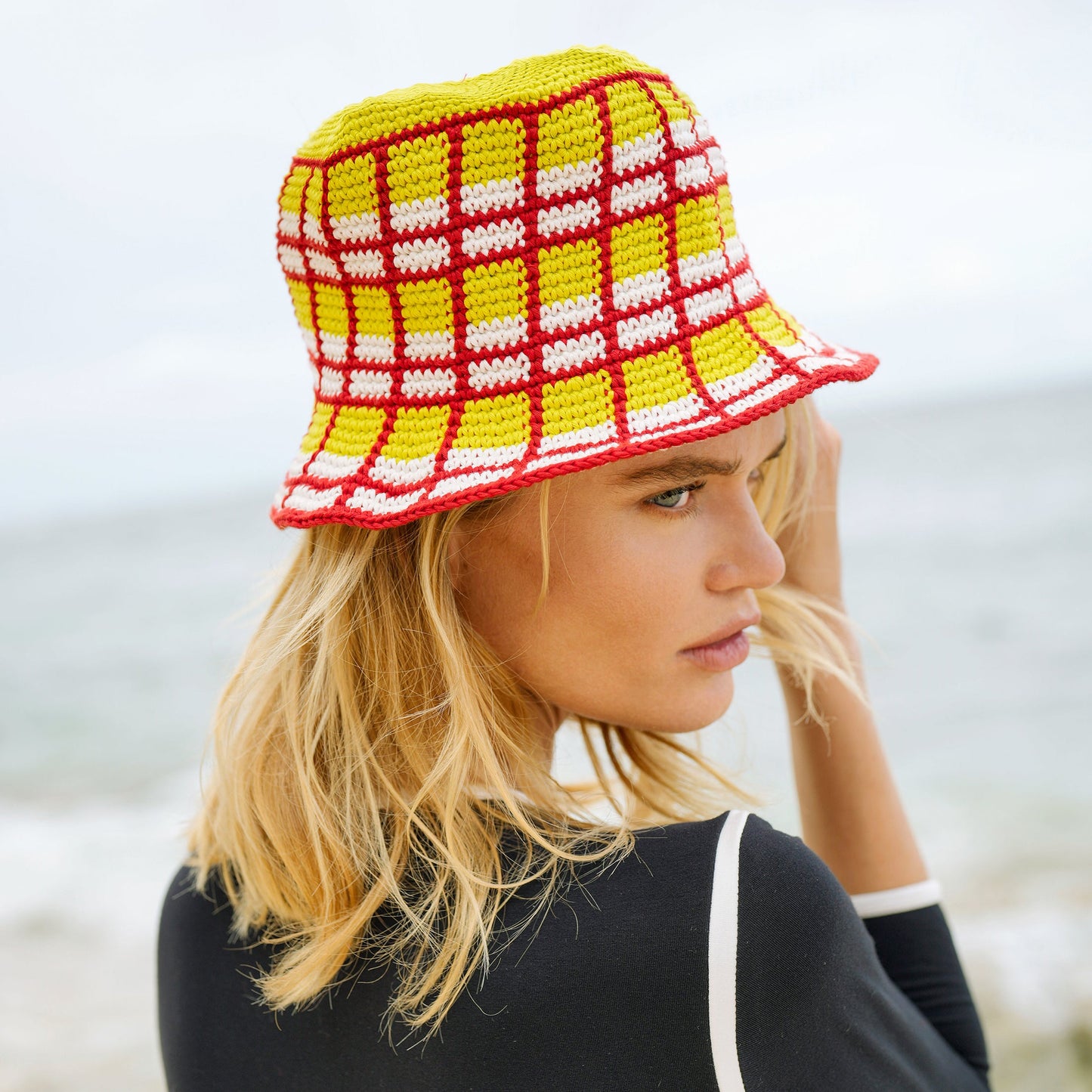 Gorro de crochet a cuadros MARGARITA