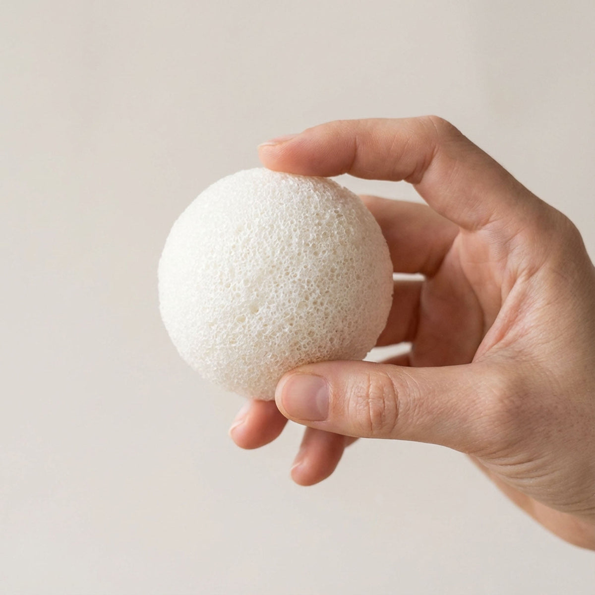 Esponja facial natural de konjac