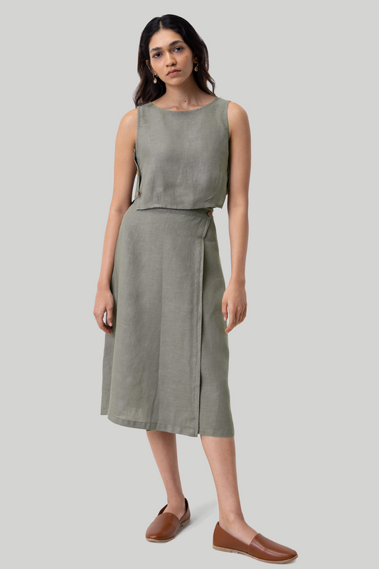 Falda midi superpuesta en verde oscuro