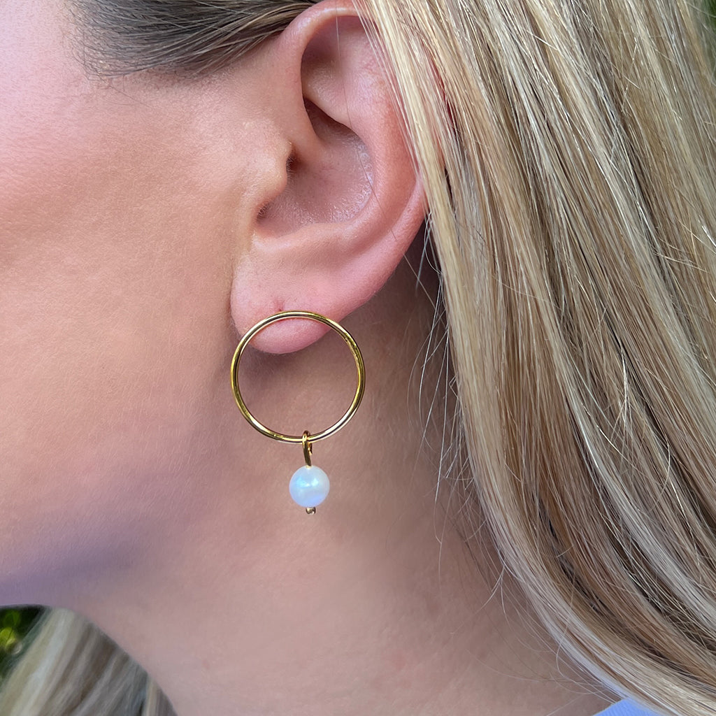 Pendientes circulares de perlas de agua dulce
