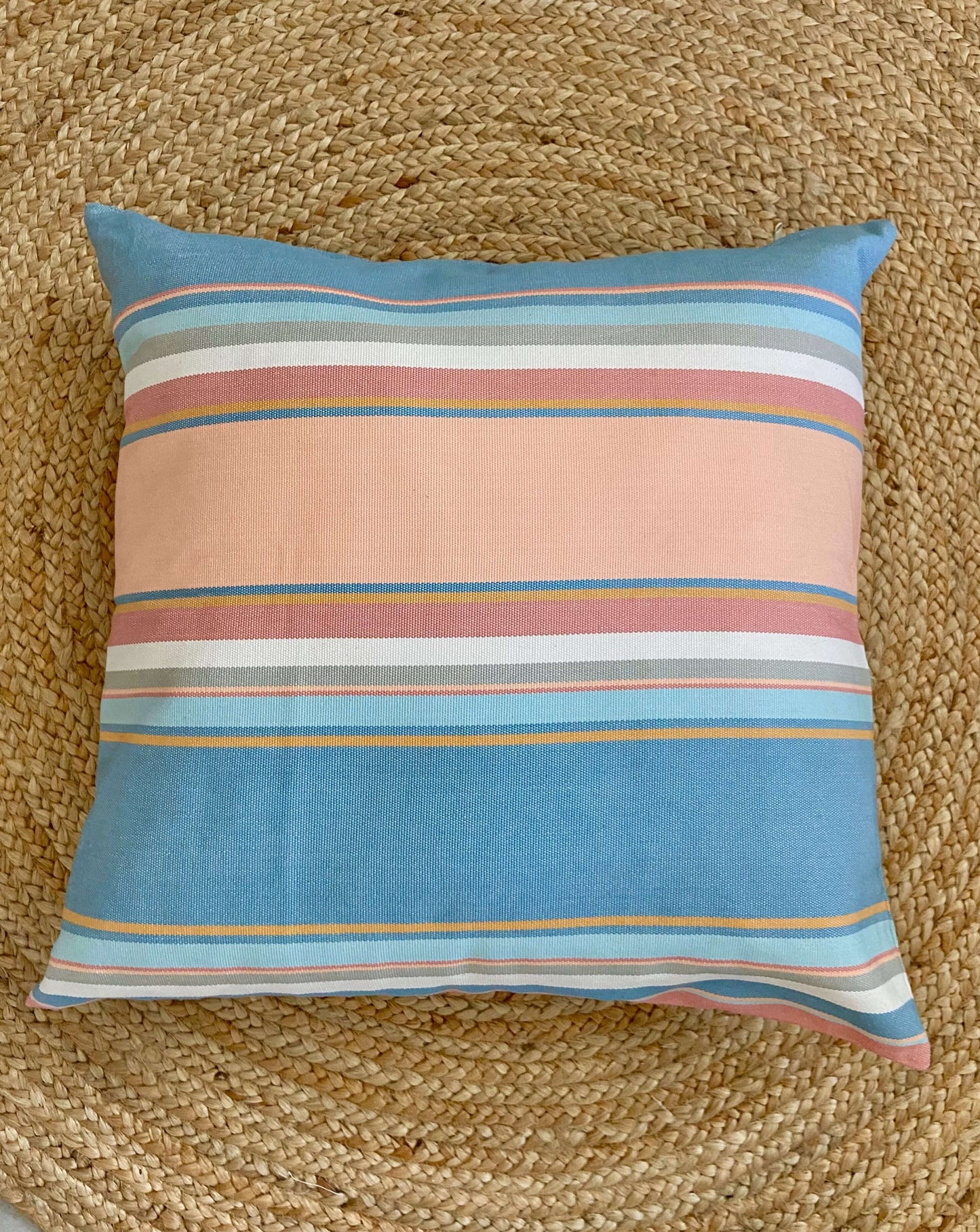Hamaca colgante de colores rosa y azul claro