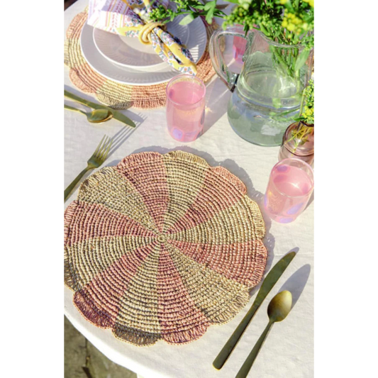 Mantel individual rosa con forma de rueda de molino, tablero de rafia