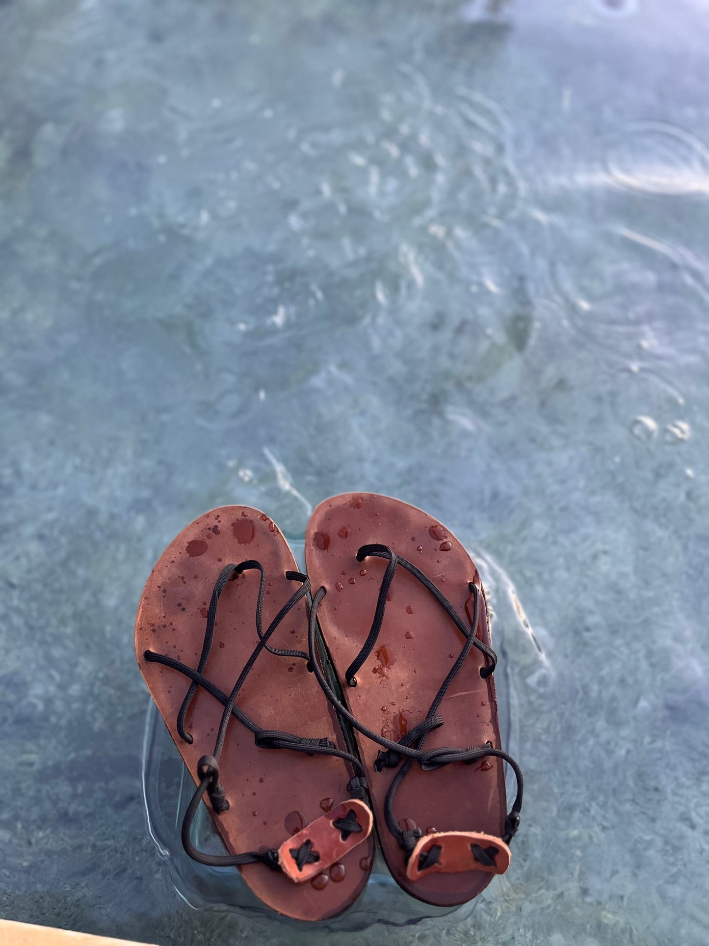 Sandalias de enebro