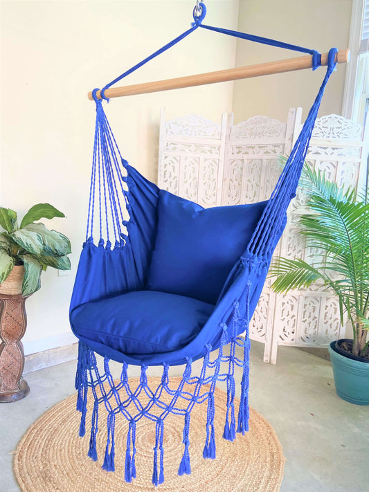 Silla colgante tipo hamaca de macramé azul | SERENA