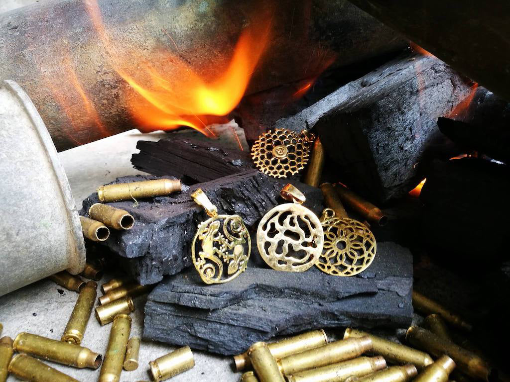 Pendientes del templo jemer