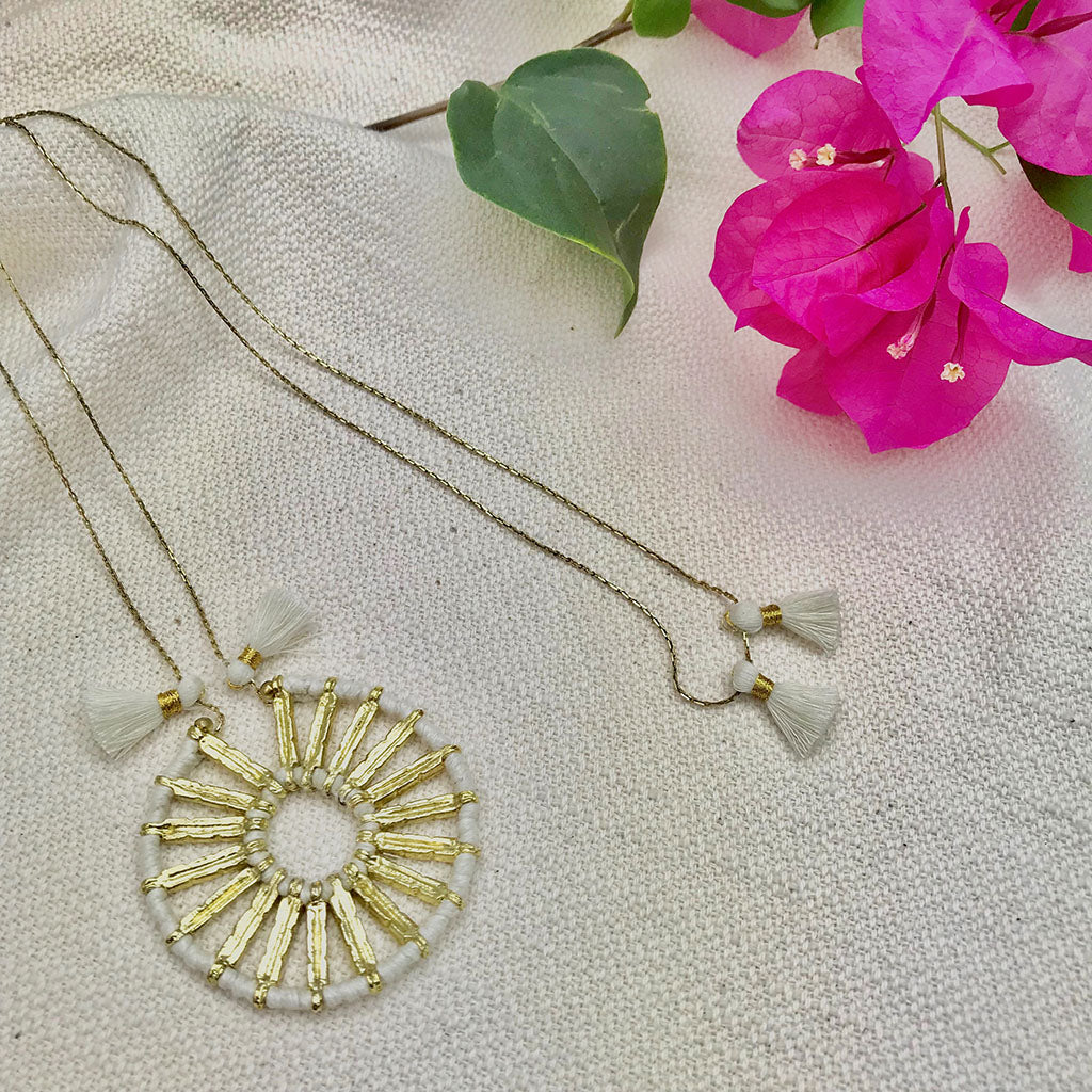 Collar colgante Indu