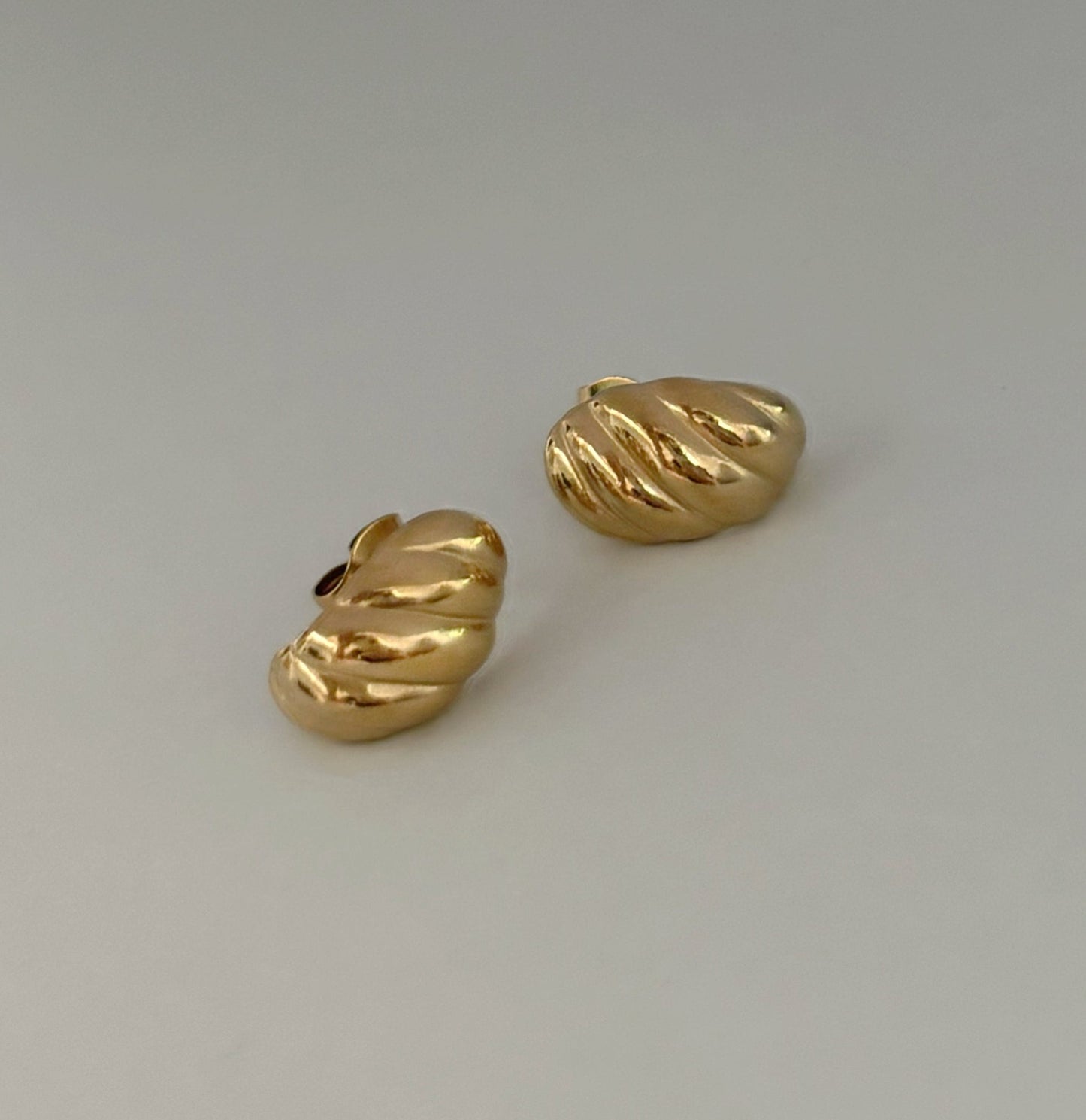 PENDIENTES DE CROISSANT DORADOS MARGAUX