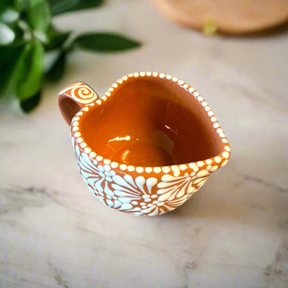 Taza de Talavera con forma de corazón | Taza de café mexicana pintada a mano