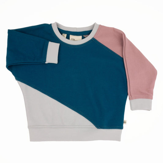 Sudadera con bloques de color diagonales para niños pequeños