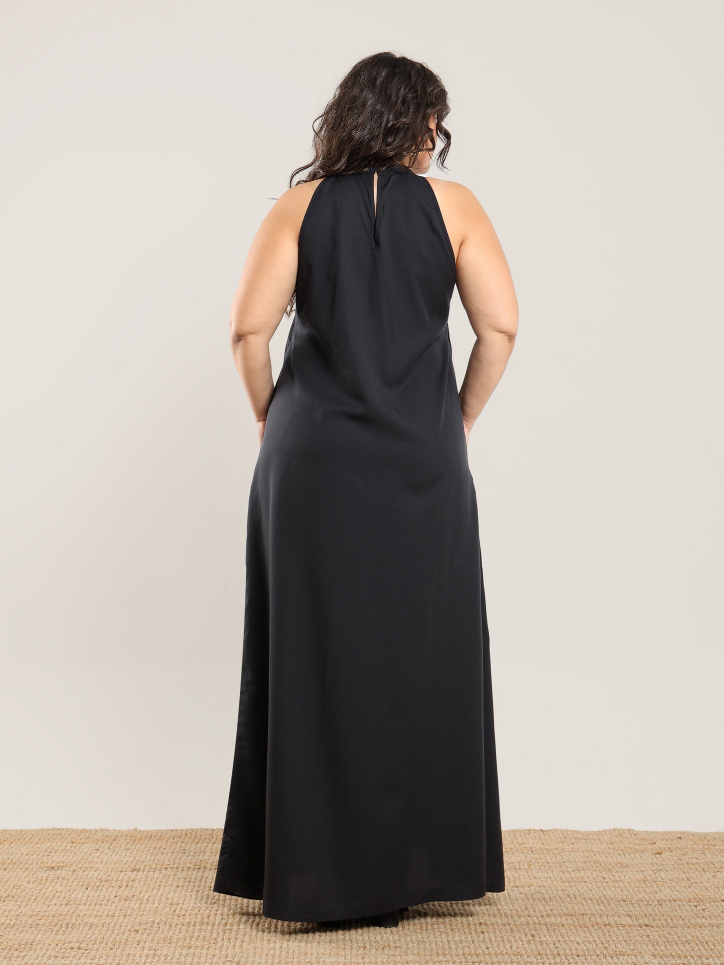 Vestido halter de tencel - Negro