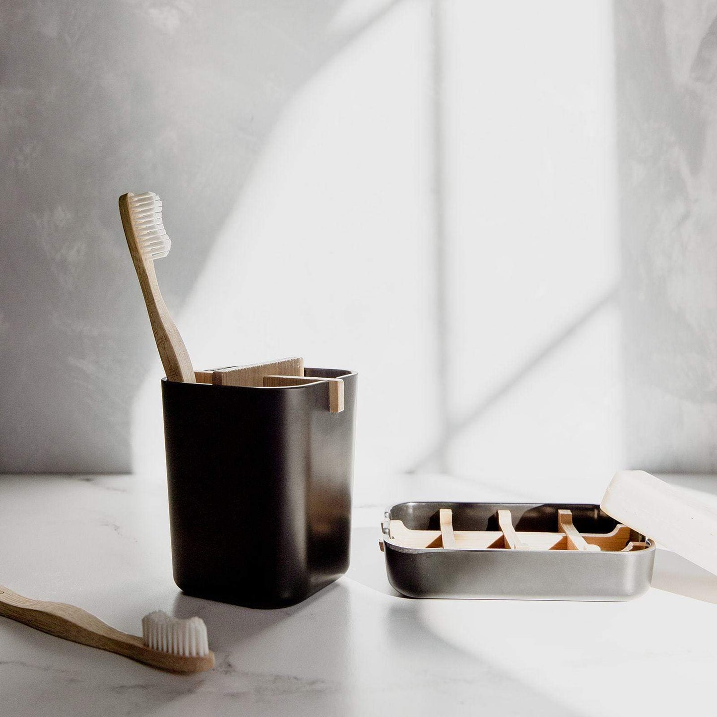 Zero Waste Brush Holder- Bamboo Fiber & Corn Starch, White or Black
